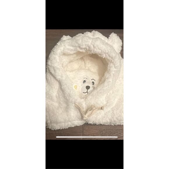 🔥Fluffy hooded,Hat and Glove set.Can be worn several ways, gloves have attachab - Picture 6 of 15